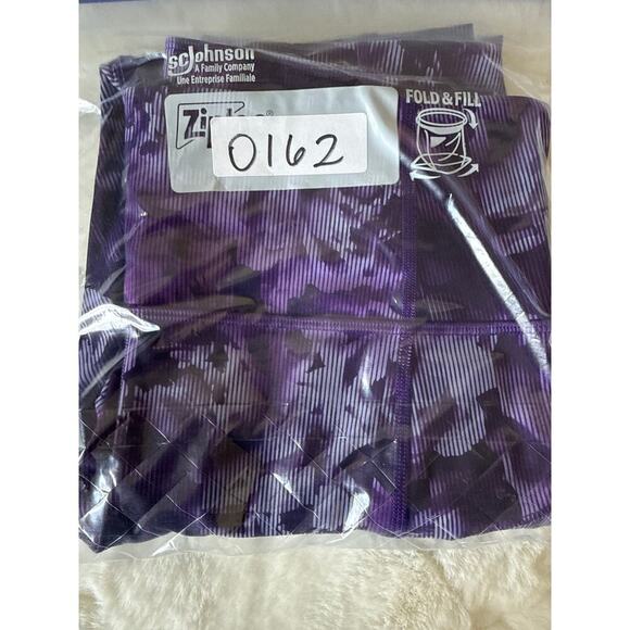 Athleta Printed Rainier Tight Legging Size M Spliced Floral Basalt Violet Purple - Picture 9 of 10